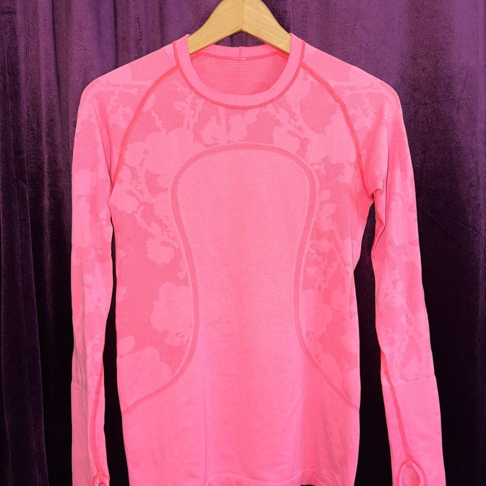 Women's Pink Long Sleeve Top
